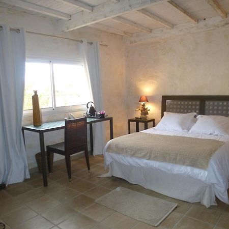 La Casa Nert Hotel Millas Bagian luar foto